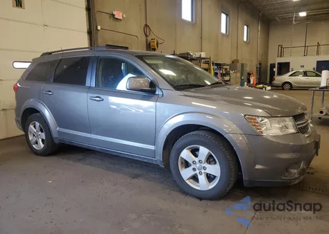 2012 Dodge Journey Sxt z USA, uszkodzony, nr VIN 3C4PDCBG8CT239348
